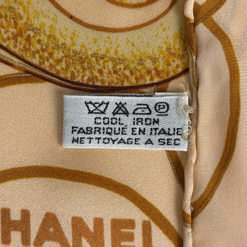 Chanel scarf/muffler with Coco Mark and sunflower design, silk, beige, multic... - Picture 2 of 3
